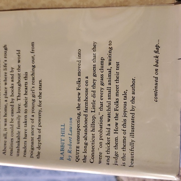 Best loved books for young readers - Picture 5 of 7